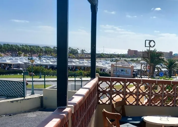 Sunny Panorama Seasight Lomas, 5 Min