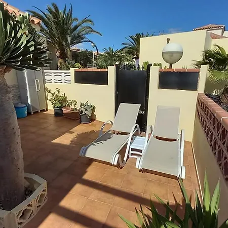 Sunny Panorama Seasight Lomas, 5 Min